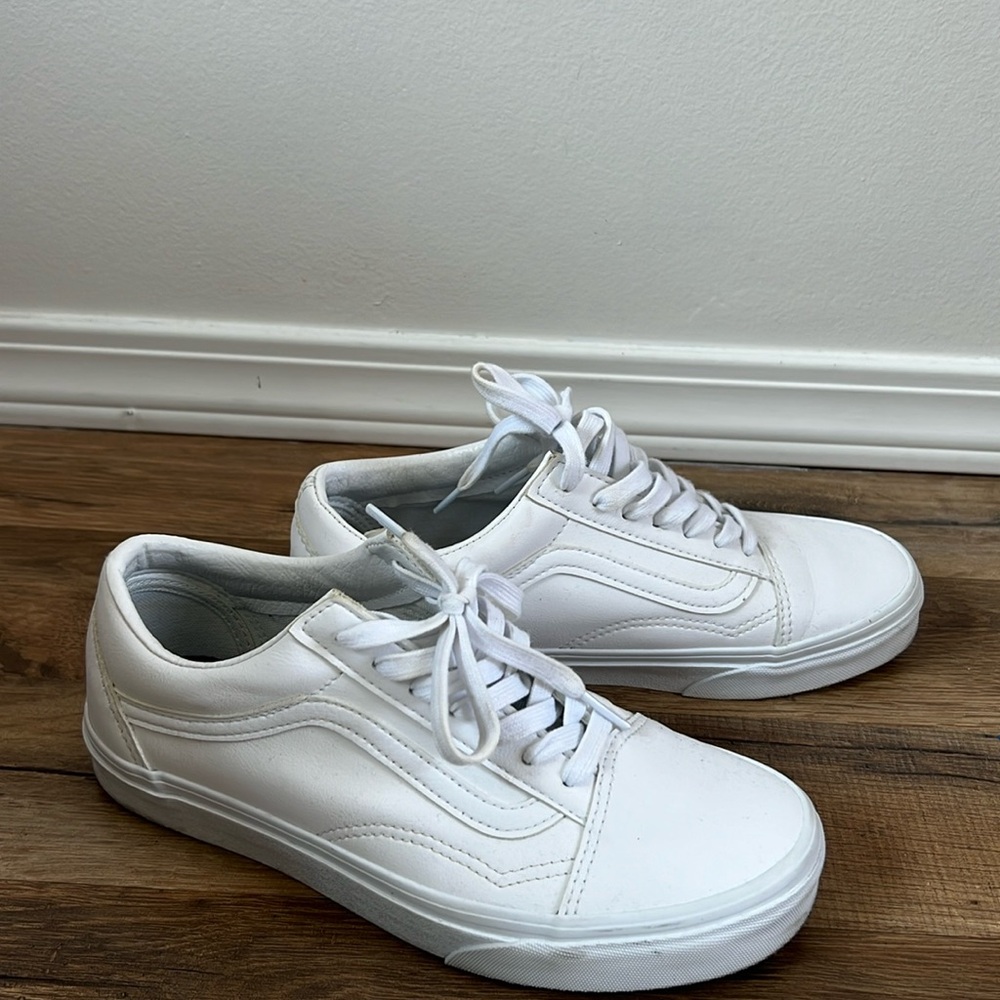 Worn Twice - All White Vans